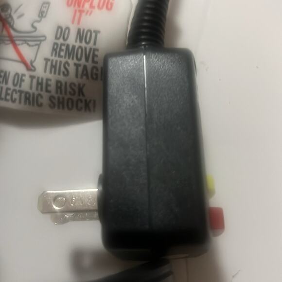 REVLON‎ COLLECTION SALON ONE STEP HAIR DRYER VOLUMIZER BRUSH - Picture 6 of 8